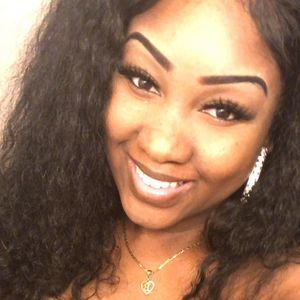 Meet your Posher, Brittany